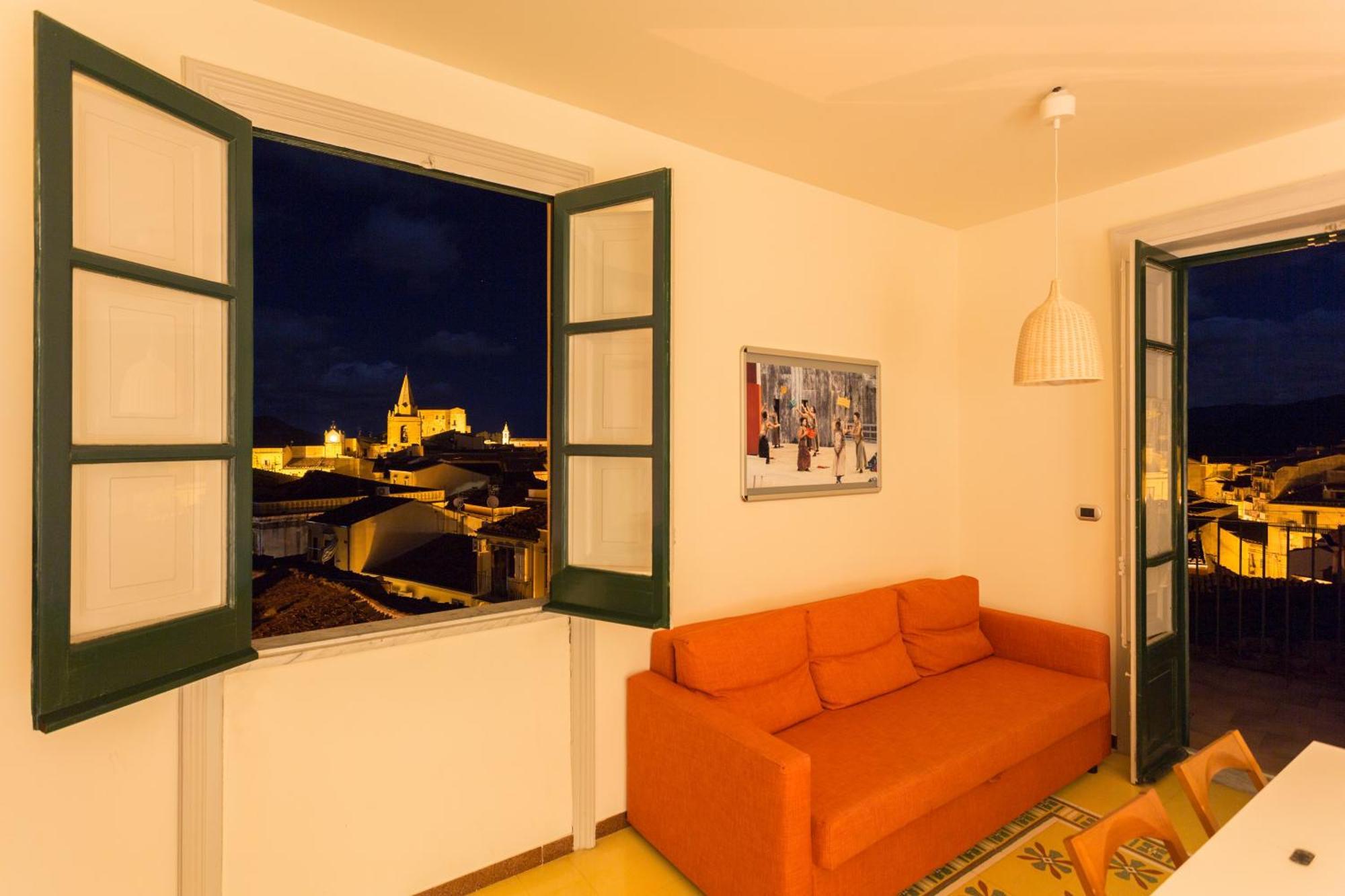 Case Spazioscena - Tersicore Apartment Castelbuono (Sicily)